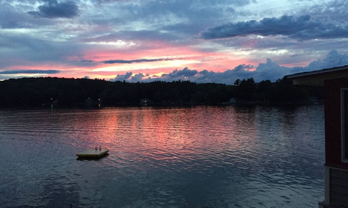 Winthrop Cottage | Waterfront Cottage On Lake Cobbosseeconte