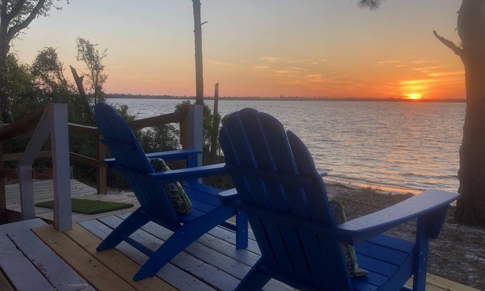 Parker Cottage | Waterfront cottage with amazing views..boat dock with slips
