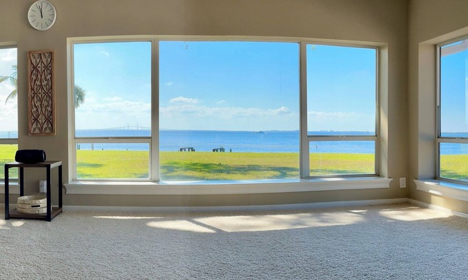 Pinellas Point House | Waterfront Estate Ranch House With the Best View in Tampa Bay
