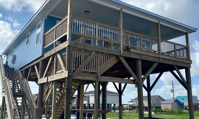 Pointe A La Hache House | ⭐️Waterfront fishing camp. Come on down to Happy Jack⭐️
