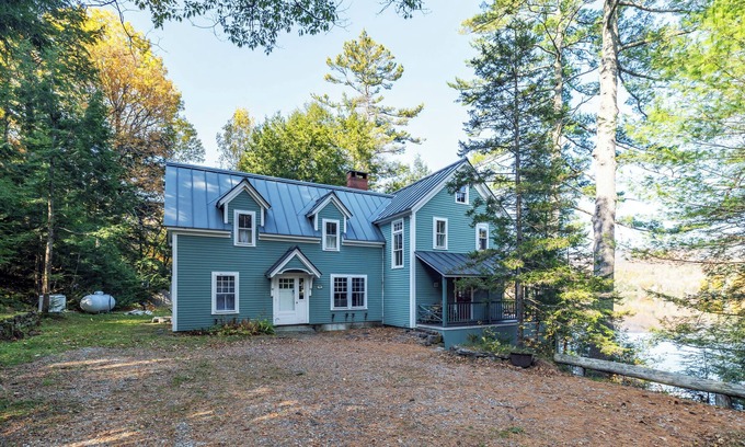 Hanover House | Waterfront Home w/Fireplace near Sunday River