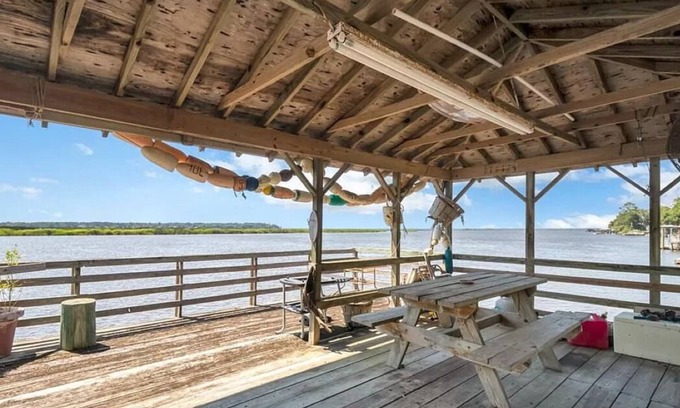 Richmond Hill Cottage | Waterfront Home with Large Deep Water Dock