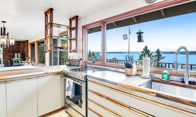 Vashon Island House | Waterfront home with deck, WiFi, & views of the sound