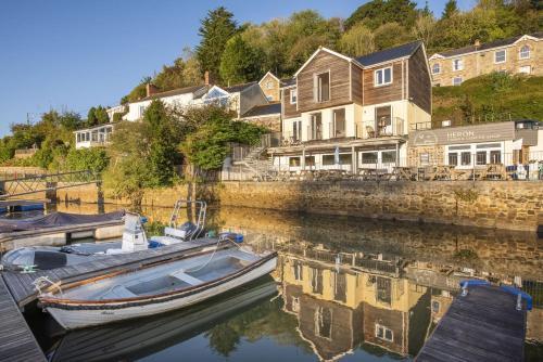Truro House | Waterfront House
