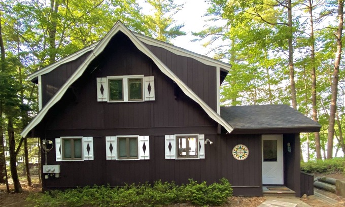 Conway Ski Chalet | Waterfront house /Near ski resorts
