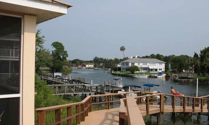 Springs at Kings Bay House | Waterfront living in a secure gated community close to shopping and restaurants.