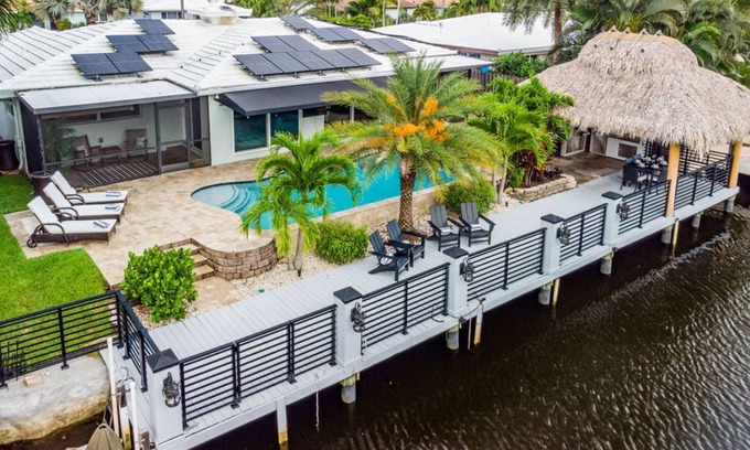 Wilton Manors Villa | Waterfront - Luxury Villa in ❤️ of Wilton Manors