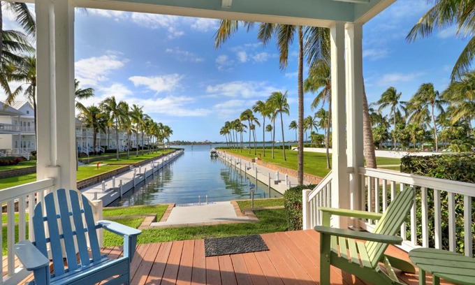 Coral Lagoon House | Waterfront luxury Villa 29 with sunset views and boat slip townhouse