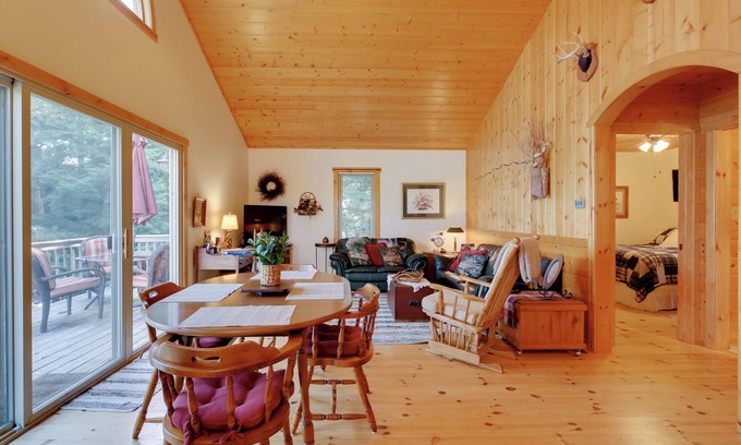 Mercer Cabin | Waterfront Mercer Cabin w/Wraparound Porch!