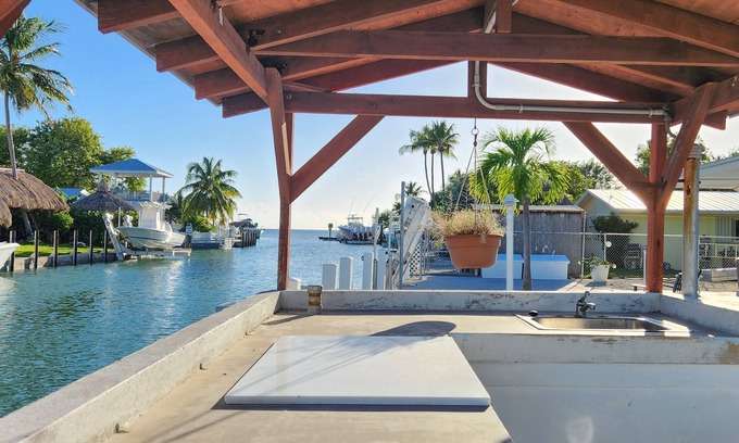 Lower Matecumbe Beach House | Waterfront oasis with boat dock, amazing views, patio, & hammock - dog-friendly
