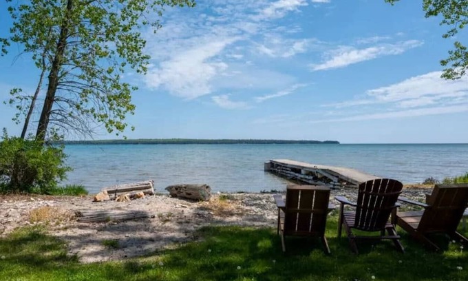 Baileys Harbor House | Waterfront on North Bay of Baileys Harbor