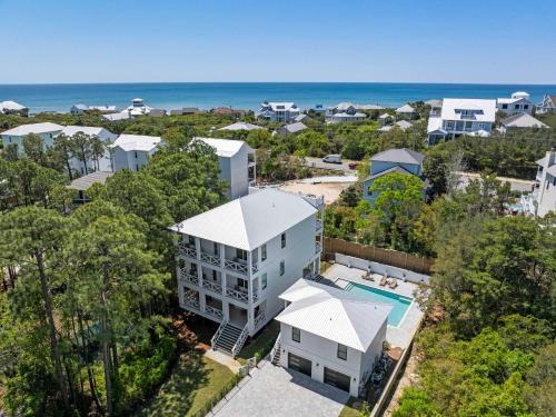 Dune Allen Beach House | Waterfront Pool Rooftop Deck - The White Lotus