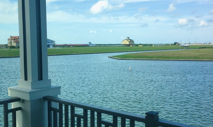 Galveston House | Waterfront Relaxation: Amazing Views, Fishing Off Back Porch! Bolivar Peninsula
