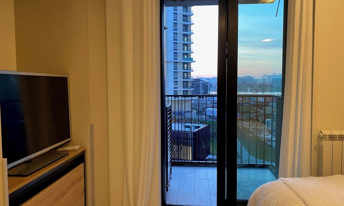 Sarajevska Apartment | Waterfront Residences