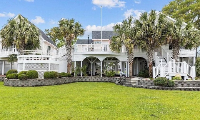 Core Creek House | Waterfront Retreat w/Guest House, Dock & RV Hookup – Perfect Getaway!