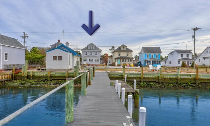 Chincoteague House | Waterfront Wonder - Private Pier on the Chincoteague Bay!