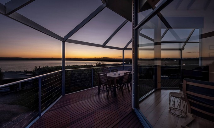 Coles Bay House | Waterline
