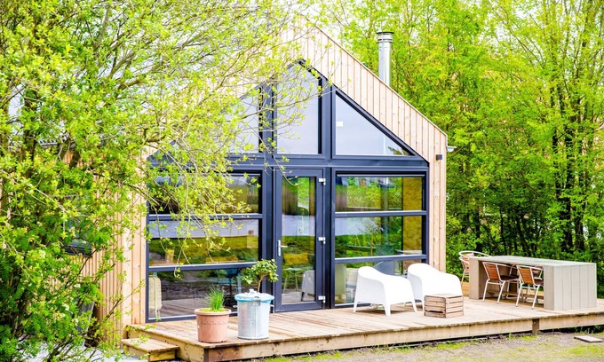 Grou Apartment | Waterlodge Tomke in Nes