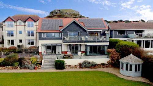 Deganwy House | Waters Edge