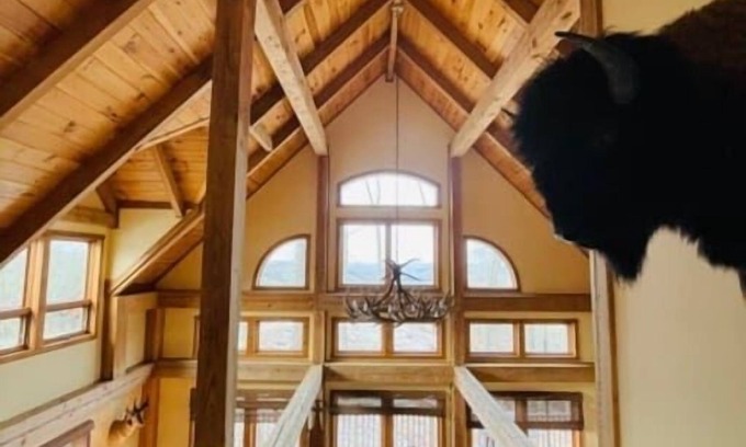 Monticello Ski Chalet | Waters Edge Retreat with new hot tub