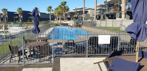 Whitianga Apartment | Waterways Renaissance "A Touch Of Class"