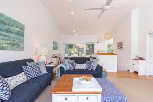 Boomerang Beach House | Waverider 1