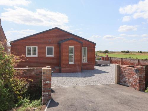 Kilnsea House | Waverley Cottage