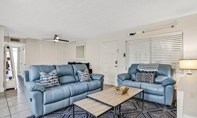 St. Pete Beach Apartment | Waves Unit 2