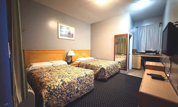 Guelph Hotel | WAYFARE MOTEL