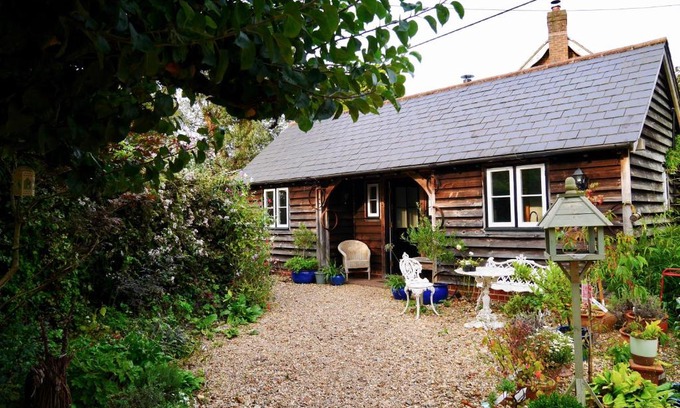 New Forest District House | Wayside Cottage