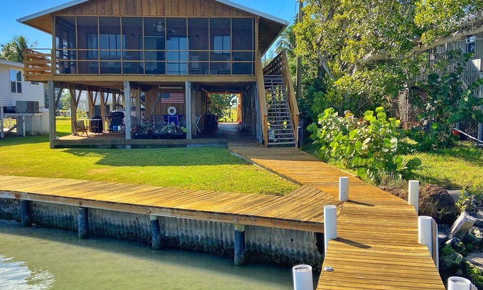 Placida House | We are currently rebuilding after Hurricane Ian. Check back with us later on!