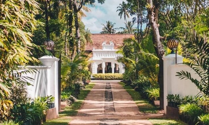 Weligama Hotel | We Escape