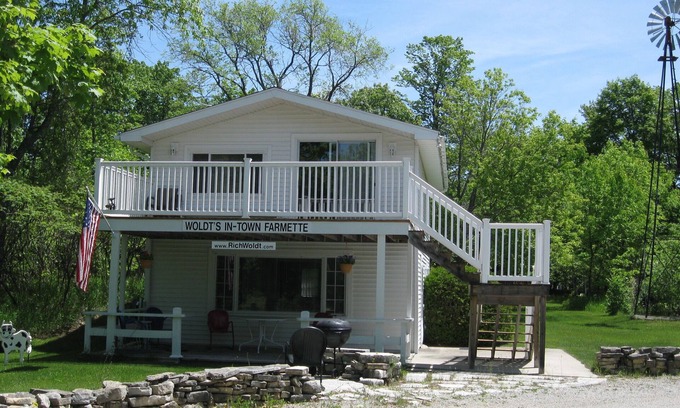 Egg Harbor Cottage | We offer "country-quiet" a short walk from the village center and town dock.