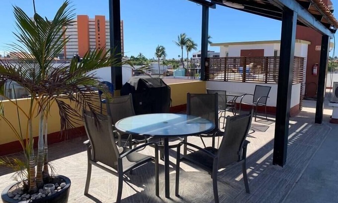 Diaz Ordaz Condo | We offer to our guests a unique experience just 5 minutes from the Malecon.