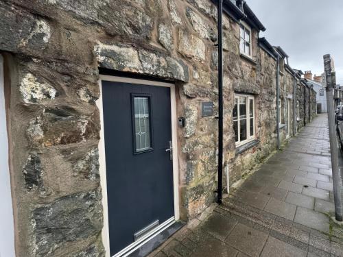 Tremadog House | Weaver's Cottage