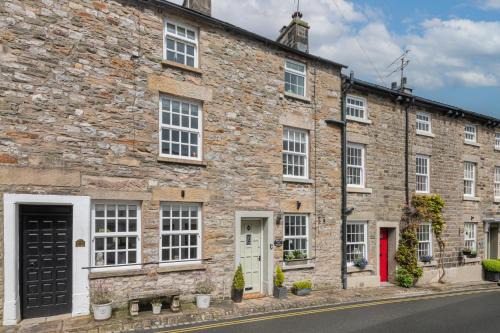 Kirkby Lonsdale House | Weavers Cottage Newly converted luxurious retreat