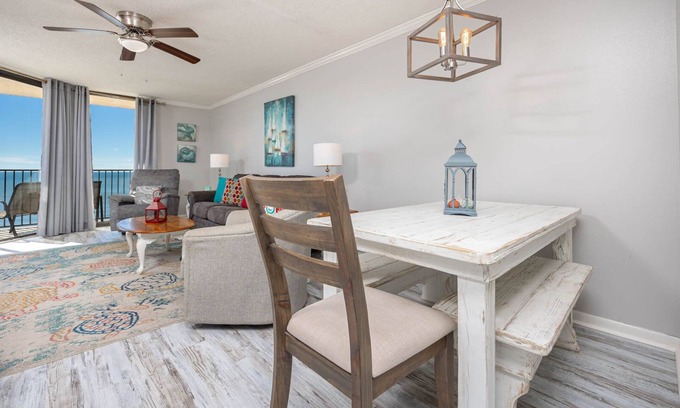 Orange Beach Condo | *WEEKLY SPECIALS!*! 9th Floor HIGH DEMAND 2BR Condo at Phoenix 5