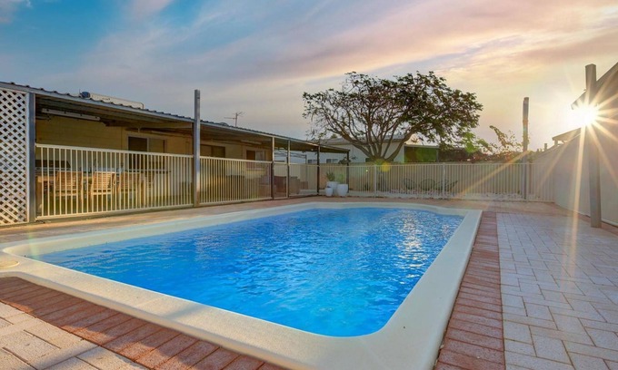 Exmouth House | Weja - 4 Bedroom family home with a pool