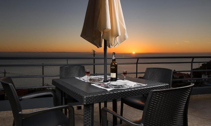 Estreito da Calheta House | Welcome home, with a fantastic view, sunrise & sunsets