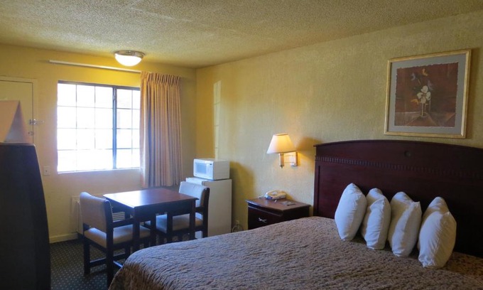 Dallas Hotel | Welcome Inn