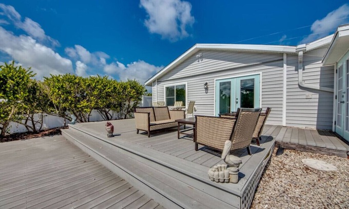 Bokeelia House | Welcome to Angler's Retreat!