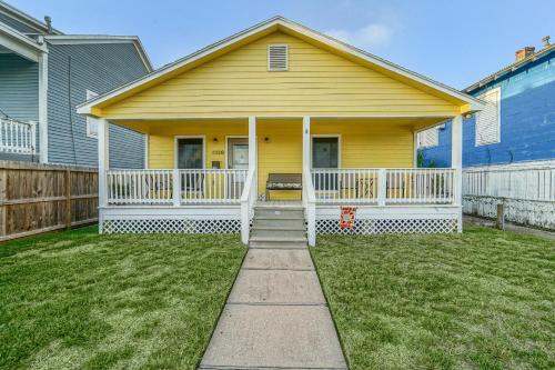 San Jacinto House | Welcome to Beach Lover Island Getaway