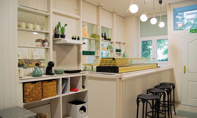 Mirasierra House | Welcome to Casa Bar Madrid