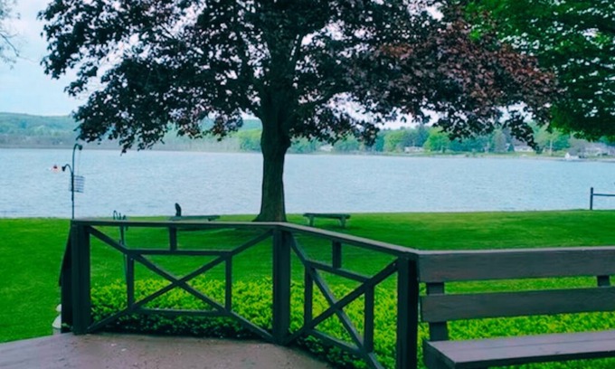 Lily Dale House | Welcome to our inviting all-season Lakefront Retreat near Lily Dale and Fredonia
