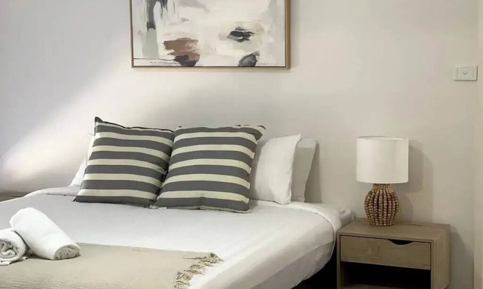 Lloyd Apartment | Welcome to our stylish 3BR villa, perfect for an escape
