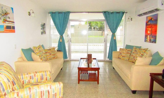 Fajardo House | Welcome to Summer Vibes
