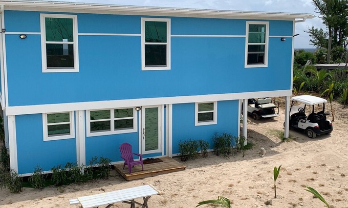 Great Guana Cay Apartment | Welcome to the Sandbox! Neat and Cozy one bedroom centrally located oceanside!