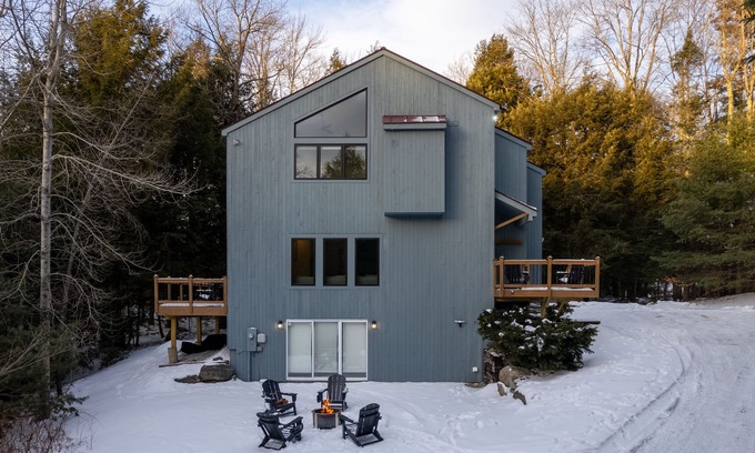 Londonderry House | Welcome to The Derry Woods Cabin