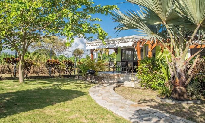 Saint-Francois Villa | Welcome to the Paradis des Colibris between Saint-François and Le Moule