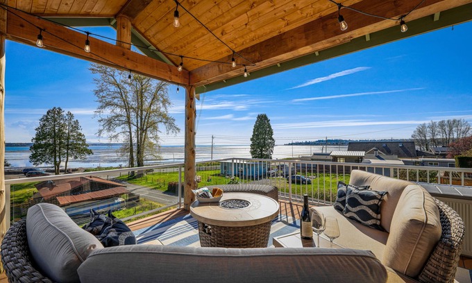 Blaine House | Welcome to the Perch. The epitome of Birch Bay, WA beach living!